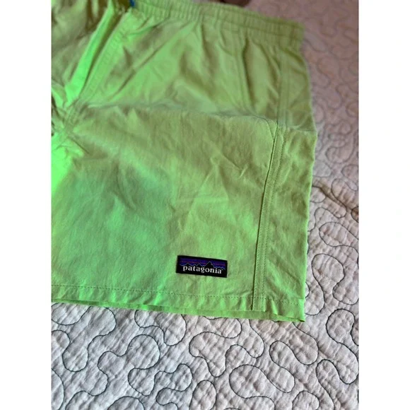 Patagonia Womens Baggies Shorts 5 Inch Salamander Green Size Small - Picture 2 of 5